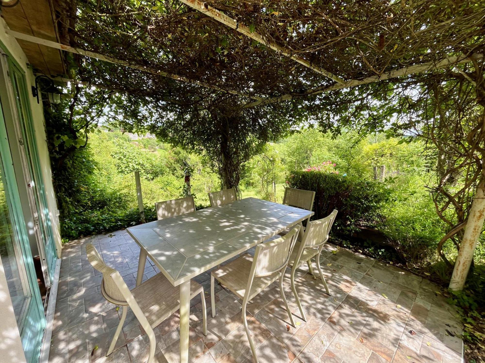 Villa Le Coin Caché Le Vigeant Esterno foto